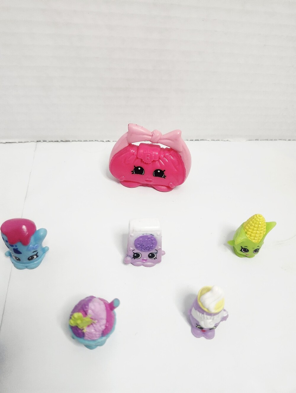 Shopkins Mini Figure Lot - Picture 9 of 10